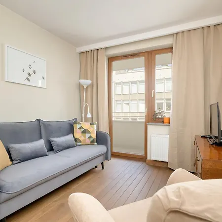Centrum Krakowa Piekny Apartament Z Balkonem By Rent Like Home-3